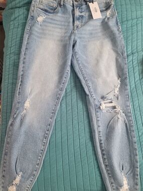 Light Wash Distressed Women’s Jelly Jeans Size 11